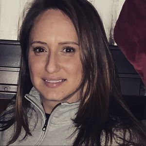 Meet your Posher, Courtney